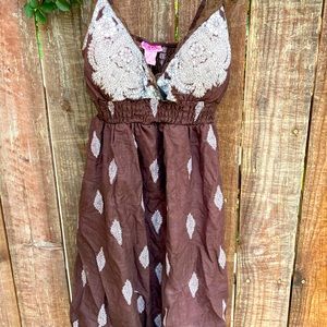 Beautiful brown dress.